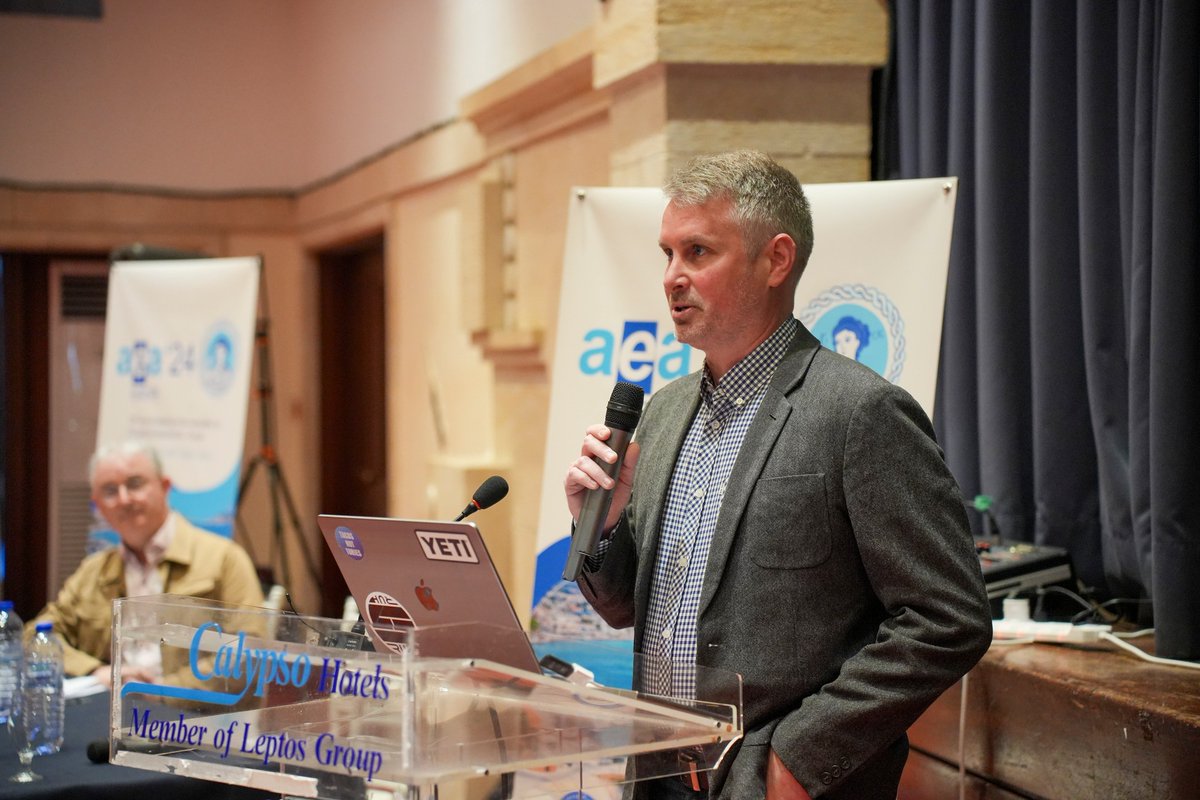 AERC's Deputy Director Joshua McGrane delivers keynote at AEA Europe 2024, emphasising the need for evidence-based approaches in AI-driven educational assessment. go.unimelb.edu.au/tpq8