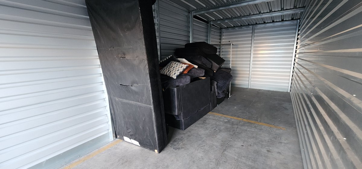 JunkZombiess's tweet image. Junk Zombies in action! 🧟‍♂️ From clearing out a storage unit to loading up our trailer, we leave no mess behind. Got junk? Call 602-793-5955 or visit JunkZombies.com for fast and reliable removal! #JunkRemoval #PhoenixAZ #StorageCleanout