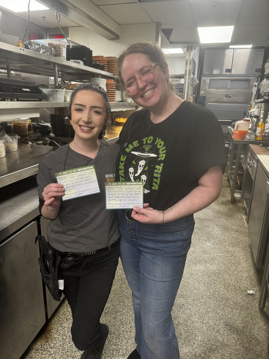 Crystal Gilkey (@cdgilkey) on Twitter photo Living our Purpose on a cold Wednesday at ๐ถ๏ธ๐ฐHills! These 2 both received great guest compliments on how special they made their guests feel today! #chilislove #chiliheadhospitality <a href="/bobthetomato_99/">Luke Wilson</a> Living our Purpose on a cold Wednesday at ๐ถ๏ธ๐ฐHills! These 2 both received great guest compliments on how special they made their guests feel today! #chilislove #chiliheadhospitality <a href="/bobthetomato_99/">Luke Wilson</a>