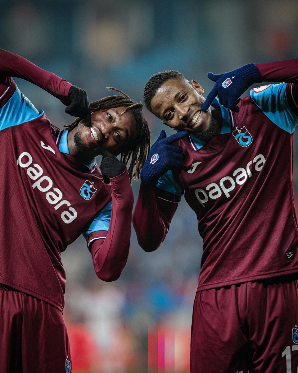 🎶 𝘚𝘪𝘮𝘰𝘯 𝘉𝘢𝘯𝘻𝘢 𝘷𝘦 𝘔𝘶𝘩𝘢𝘮𝘮𝘦𝘥 𝘊𝘩𝘢𝘮 🎶