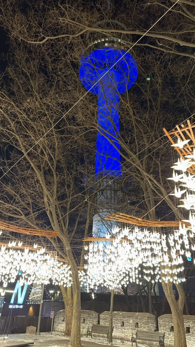 ThisisNamthip's tweet photo. N Seoul Tower, 엔 서울타워 🇰🇷🌃🌙✨ https://t.co/jCly9uIhF4