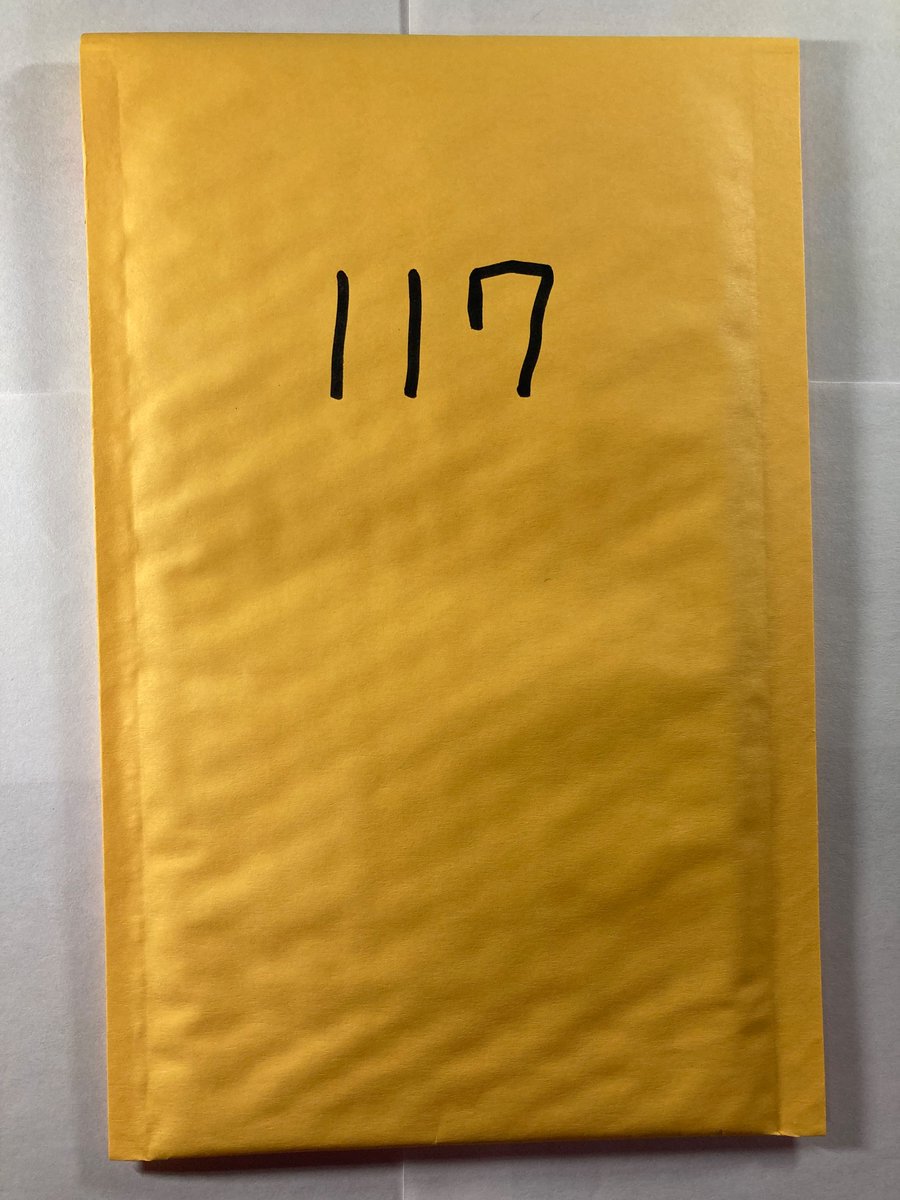 🎁Appreciation Day Giveaway🎁

Winner Announced Wednesday

Bubble Mailer includes 4 random rookie cards from the NFL, NBA or MLB

🔥Mystery Mailer #117

To enter
1. Follow
2. Retweet
3. Like