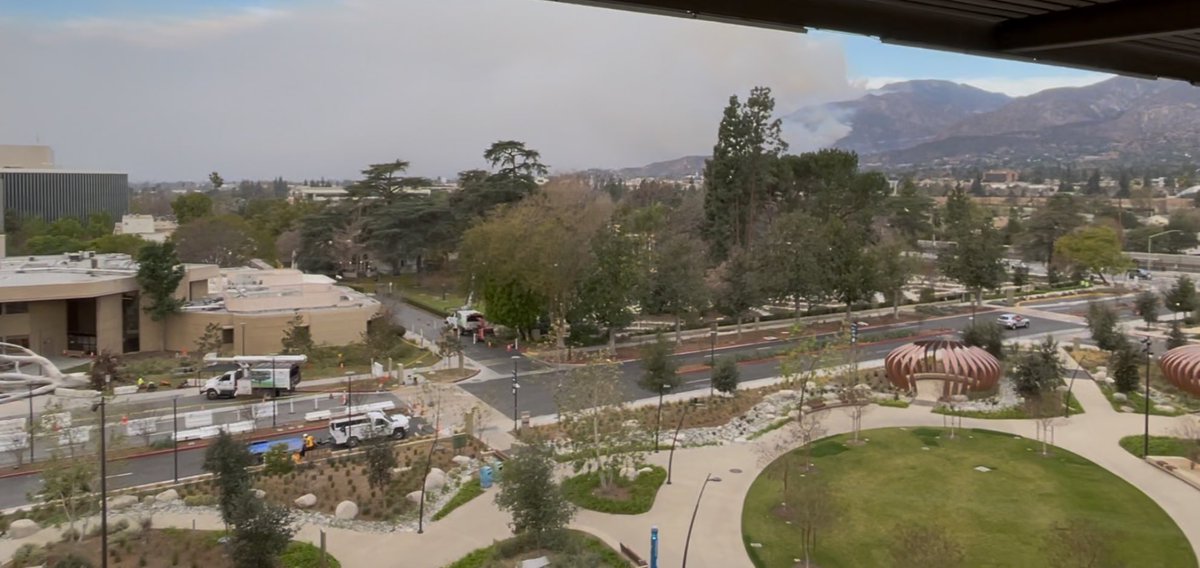 Sumanta K. Pal, MD, FASCO (@montypal) on Twitter photo With his home likely lost to the fires overnight, my dept chair <a href="/DrRaviSalgia/">Dr. Ravi Salgia</a> came in at 0230 & started seeing patients in our hospital. This is leadership.
We are facing a huge crisis here & my heart goes out all of my fellow #LosAngelinos who have been affected by the fires. With his home likely lost to the fires overnight, my dept chair <a href="/DrRaviSalgia/">Dr. Ravi Salgia</a> came in at 0230 & started seeing patients in our hospital. This is leadership.
We are facing a huge crisis here & my heart goes out all of my fellow #LosAngelinos who have been affected by the fires.