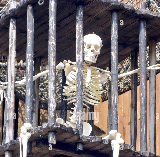 how it started / how it's going #TheTraitors