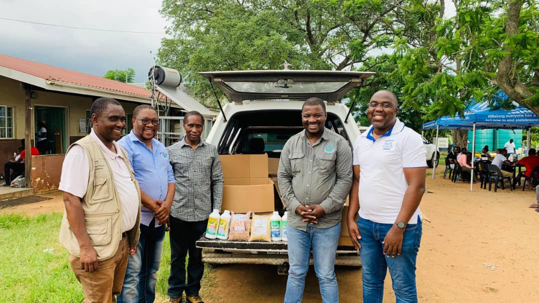 Eswatini-Home Affairs: FARM  SOLUTIONS DONATES ESSENTIAL SUPPLIES TO MALI... eswamoha.blogspot.com/2025/01/farm-s…