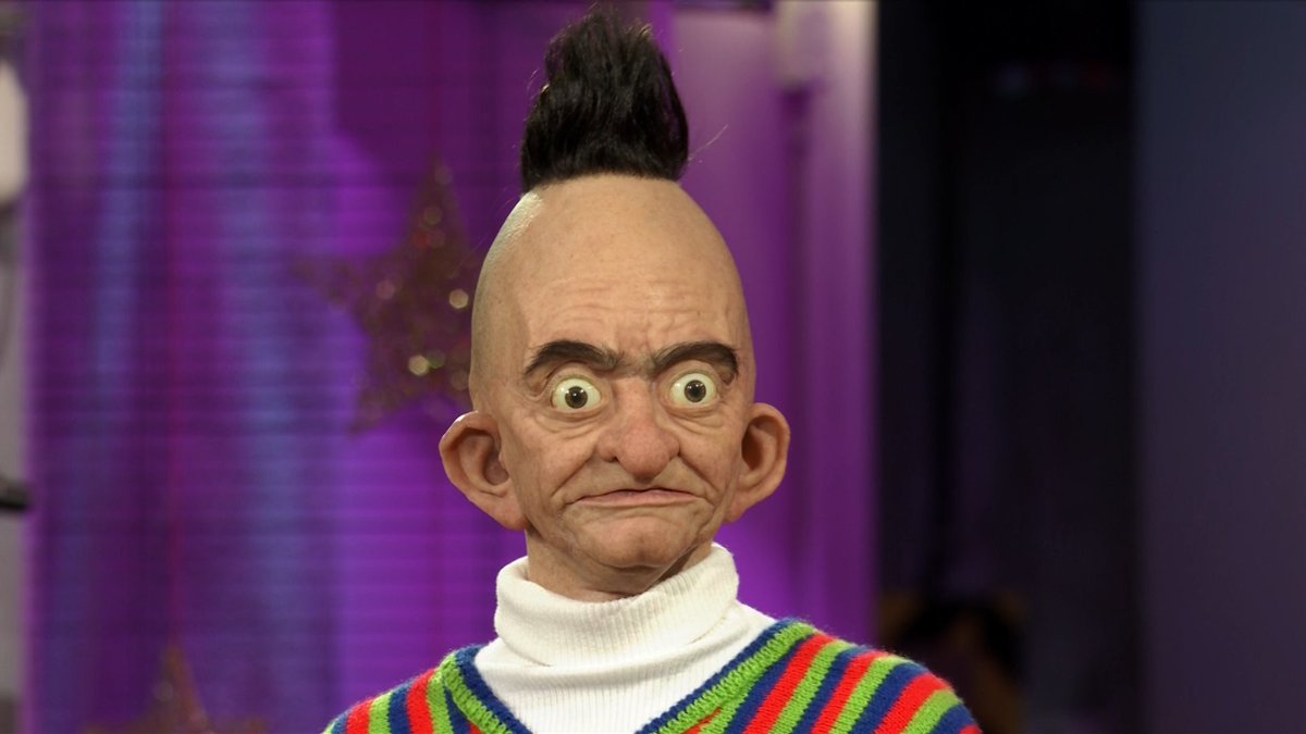 Mamá: Ya solo falta que te drogues.