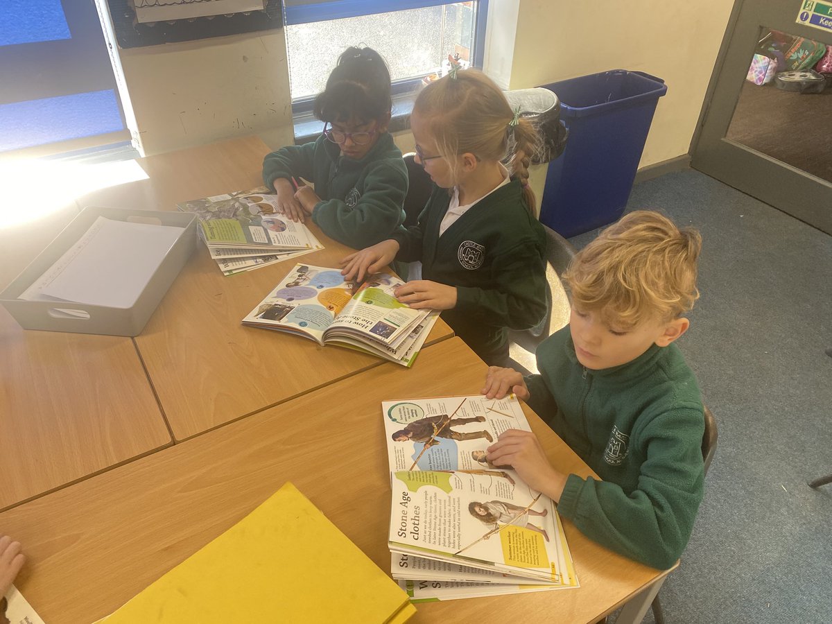 Mrs Dawe tweet media