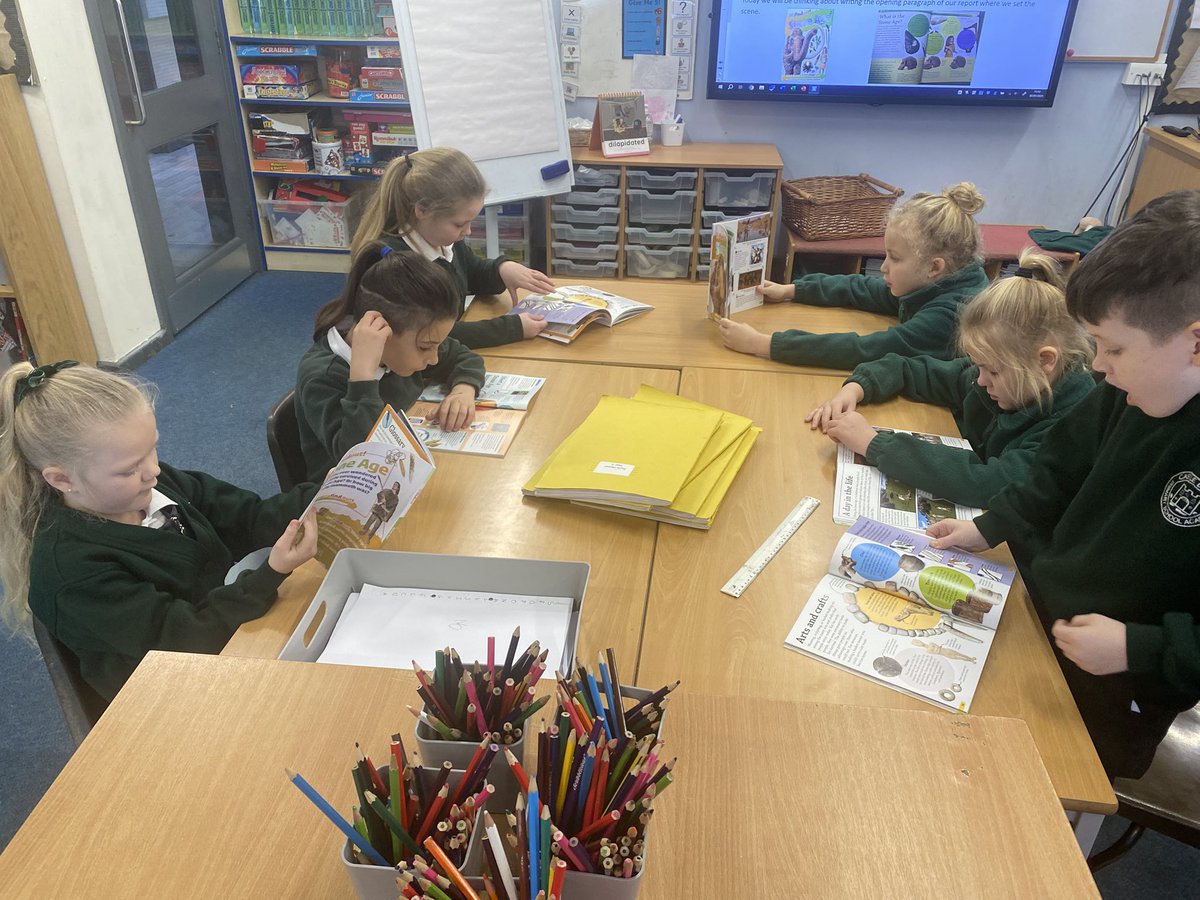 Mrs Dawe tweet media