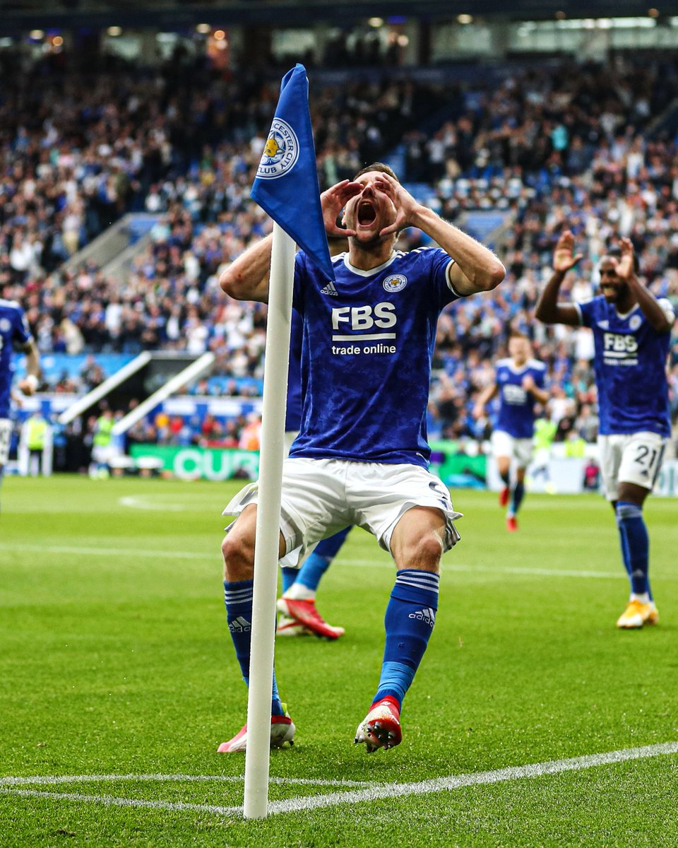 Footballtweet's tweet image. From the 8th division for Stocksbridge Park Steels, to a Premier League and FA Cup winner with Leicester.

Happy birthday to Jamie Vardy, his journey is an inspiration for all lower league footballers. 🦊🏆