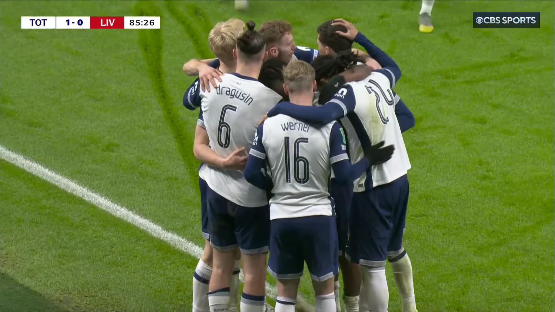What a time to score your first goal for the club!Lucas Bergvall makes Liverpool pay with a fine finish 😤