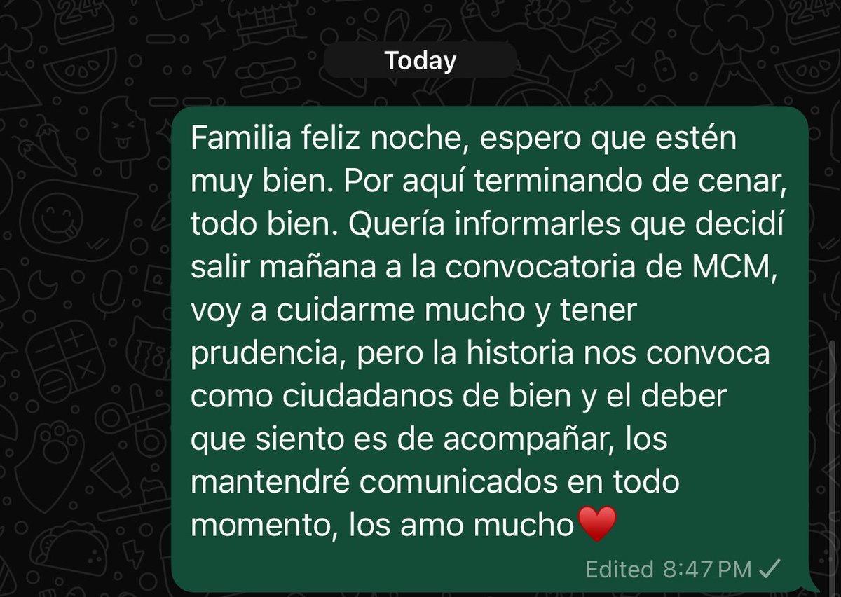 Luego de muchos meses de no salir a marchar, un mensajito a la distancia para la familia, a llenarse de valor y salir, es lo que nos pide el momento y la historia como ciudadanos de bien.

Nos vemos mañana🇻🇪