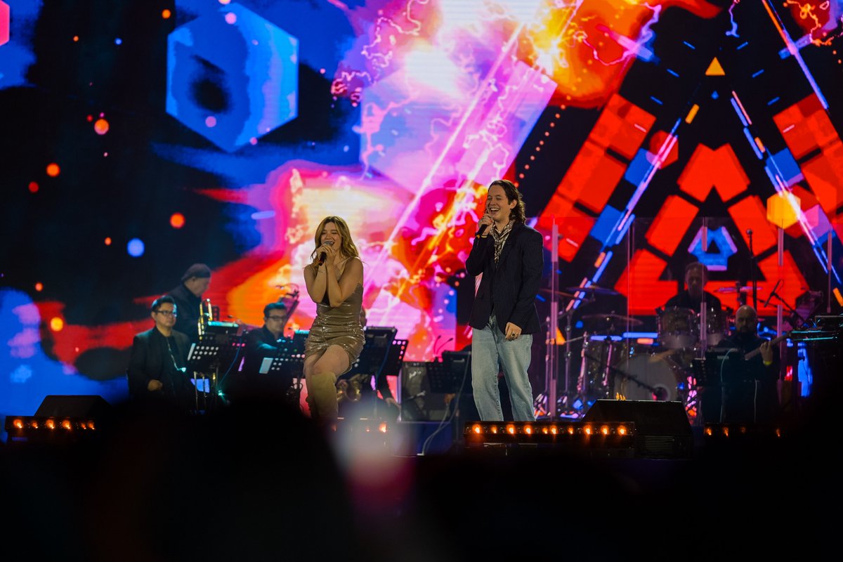 TeletonMexico's tweet image. #Teletón2024 fue un verdadero logro gracias a la solidaridad de cada uno de ustedes. 

Volver a vivir estos momentos nos llena de esperanza y gratitud. Juntos, seguimos demostrando que #TodosSomosTeletón. 🇲🇽💛💜