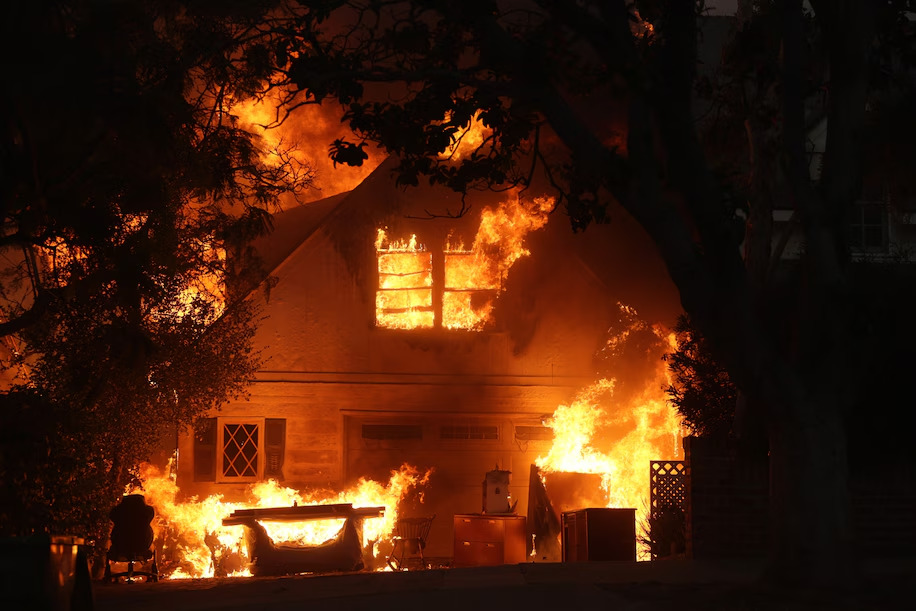 mateologyblog's tweet image. Listen to &quot;Climate News: Palisades fire in America&apos;s California can be traced to climate crisis&quot; by Climate Conversations. creators.spotify.com/pod/show/rober…