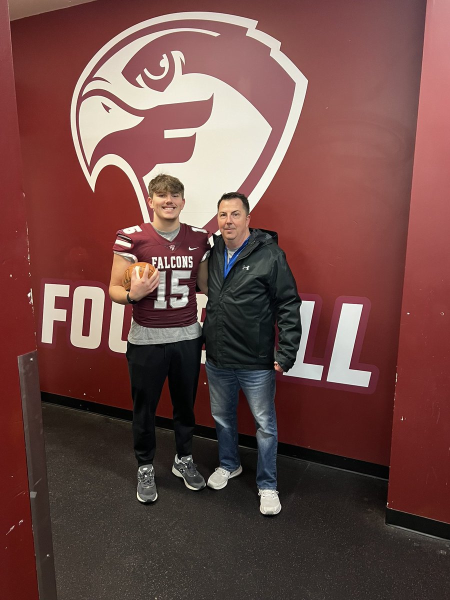 Had a great time at <a href="/FairmontStateFB/">Fairmont State Football</a> today! Thank you for the tour and the great hospitality! <a href="/CoachBarker_99/">Luke Barker</a> <a href="/CoachAdamWhite/">Adam White</a> <a href="/CoachLeine/">Anders Leine</a> <a href="/BearcatGrafton/">Grafton Bearcat Football</a> <a href="/coachmickfoley/">Mickey Foley</a> <a href="/VisionQb/">QB Vision</a>