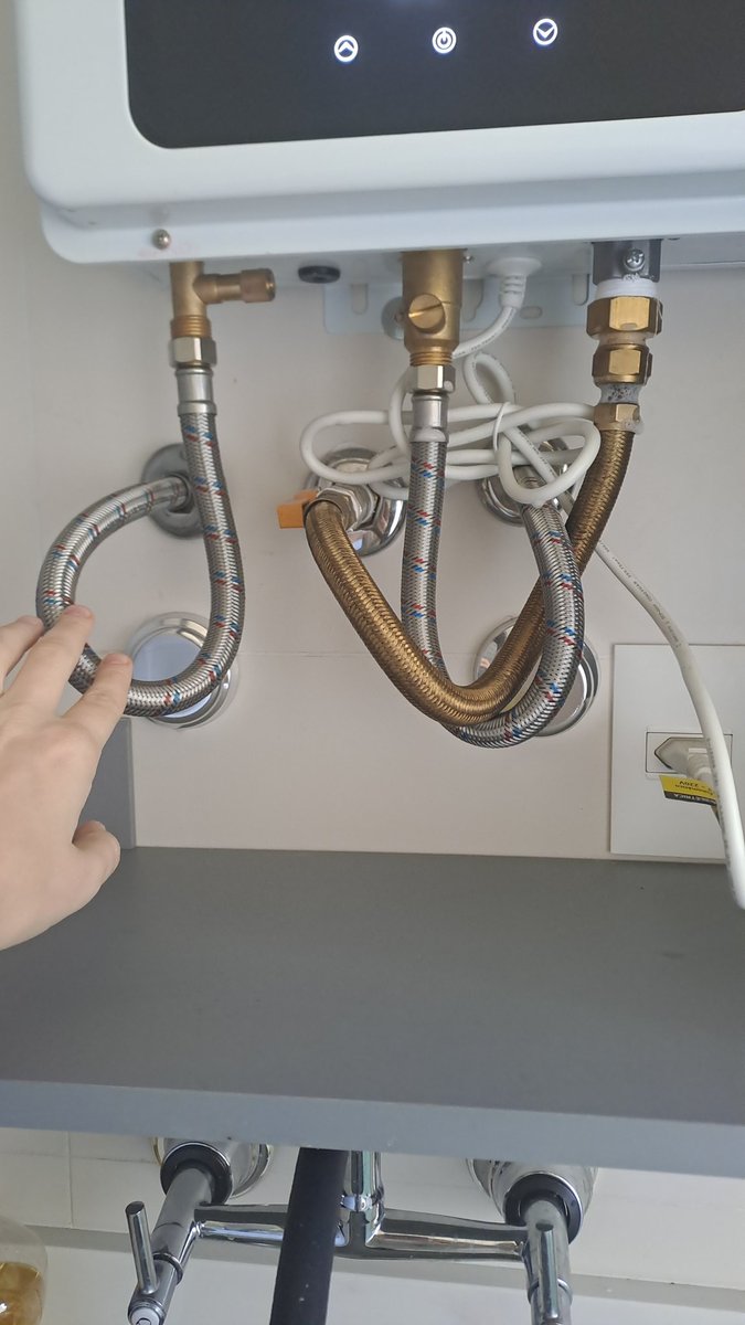 Immigrant's life: find gas cable, make test for gas licking...