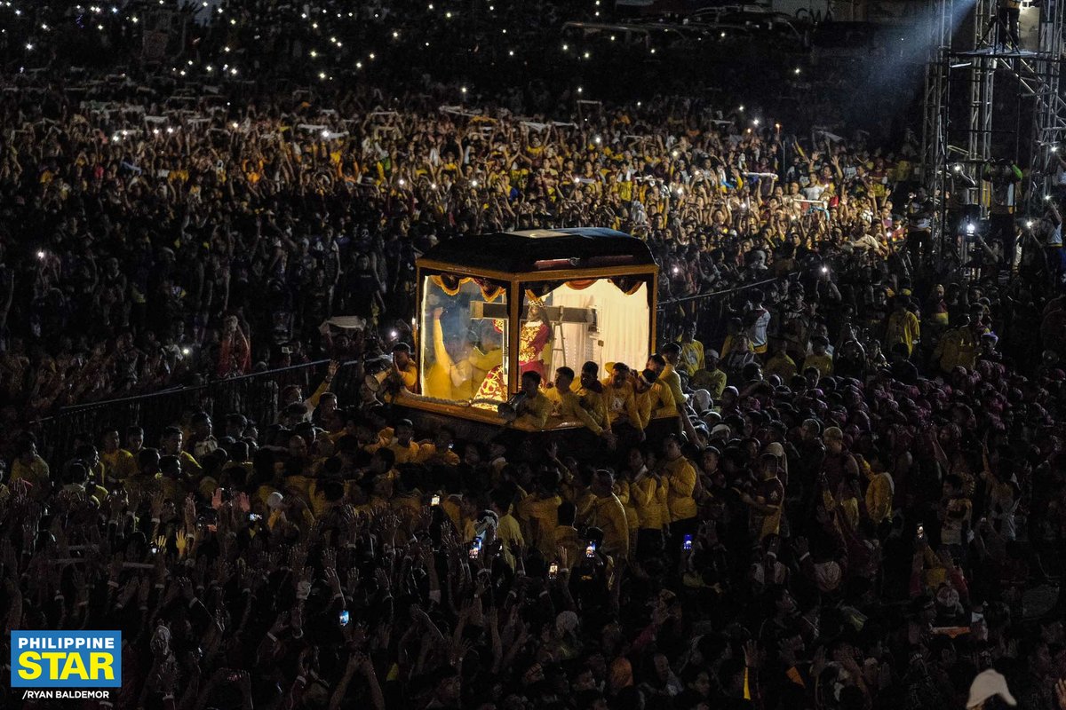 PhilippineStar's tweet photo. POONG JESUS NAZARENO 🙏

Hundreds of thousands of devotees of Jesus Nazareno are currently participating in the traslacion on Thursday, which begins at Quirino Grandstand and concludes at the Minor Basilica and National Shrine of the Black Nazarene in Quiapo, Manila.

The original statue was created by an unknown Mexican sculptor, brought to the Philippines, and enshrined in Bagumbayan on May 31, 1606. The statue is believed by devotees to be miraculous. (Photos by Ryan Baldemor/The Philippine STAR)