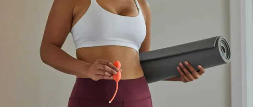 Dear #Blackwomen: I believe in #selfcare &amp; #Afrowomanonline is a voice for #Blackwomenswellness. Enjoy leftover Christmas cake, chocolate or any mince pies and know that being kind to yourself now is the best thing for your #2025  #Wellnesswednesday 
Link: icont.ac/50W7R