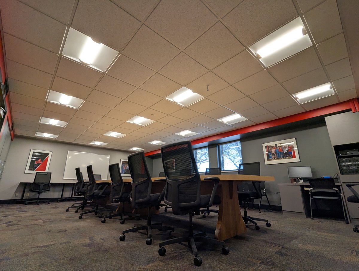 Household Fun Fact! Did you know? ATCC's energy-efficient lighting upgrades save enough electricity in a single day to power 43 households! This bright idea is just one of the ways we're making sustainability shine on campus. 
 
#Sustainability #EnergySavings #GreenCampus #ATCC