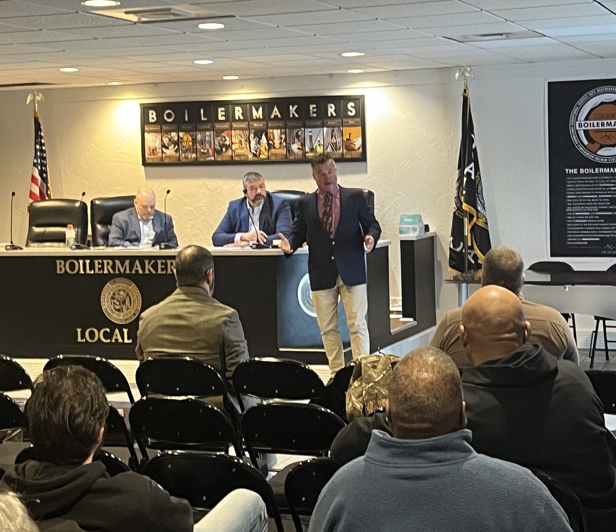 It was a pleasure speaking with the great folks at the Pittsburgh Regional Building Trades Council this morning about my campaign #UnionStrong