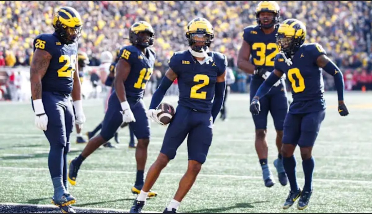 Donovan Webb (@donovanwebb21) on Twitter photo #AGTG After a great conversation with <a href="/CoachLMorgan/">LaMar Morgan</a> I’m blessed and honored to receive an offer from The University of Michigan!🔵🟡
<a href="/UMichFootball/">Michigan Football</a> #AGTG After a great conversation with <a href="/CoachLMorgan/">LaMar Morgan</a> I’m blessed and honored to receive an offer from The University of Michigan!🔵🟡
<a href="/UMichFootball/">Michigan Football</a>