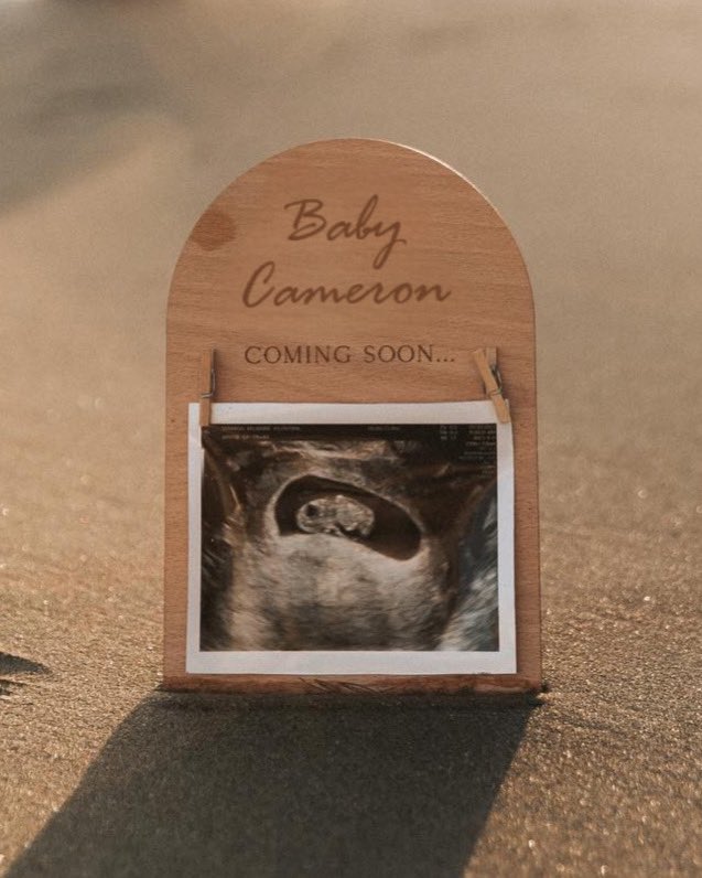 C2CAGE's tweet image. more than anything, i’m excited to see you become a mom. i know how long you’ve wanted this, munch, and i know you’ll be amazing at it!