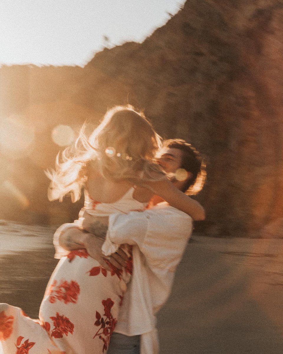 C2CAGE's tweet image. more than anything, i’m excited to see you become a mom. i know how long you’ve wanted this, munch, and i know you’ll be amazing at it!