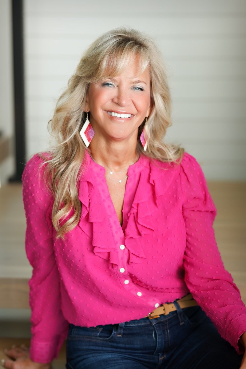 jubileecast.com/articles/32177…
Pamela Prince Pyle Offers Help to Those Facing Death with New Book