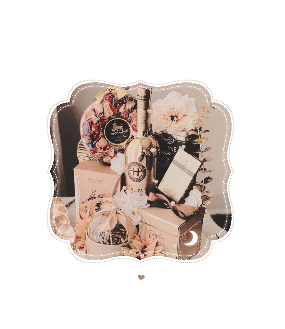 ⠀
⠀𓏲 ❛⠀𝒔𝒆̲𝒏𝒕  𝒕𝒐  :  <a href="/scatterthorns/">Cédric .</a>  ◝.
⠀⠀ ..⠀Happy New Year, Céd. though this greeting comes a bit late, i extend to you heartfelt wishes of warmth, love, and joy as we embark on this New Year together.

⠀⠀yours truly,
⠀⠀⠀ sabine.
⠀