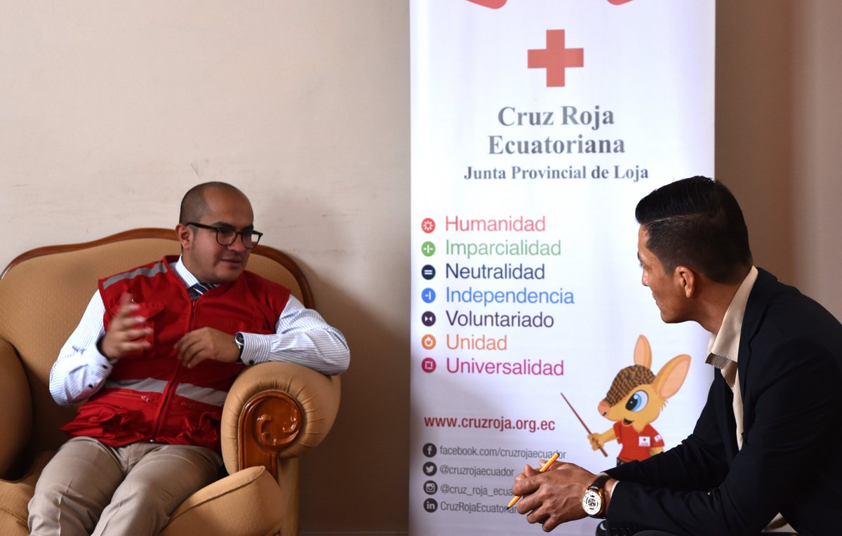 ✨#IniciamosBienElAño ✨

Reunión clave entre <a href="/MichaelMedinaRz/">Michael Medina Ruiz</a> , presidente provincial de la #CruzRojaLoja, y el alcalde de #Pindal, Julio Guerrero. 🤝

✅ Consolidación de la sede en Pindal.
✅ Nuevos servicios para la comunidad.

#UnidosPorLaHumanidad #CruzRoja