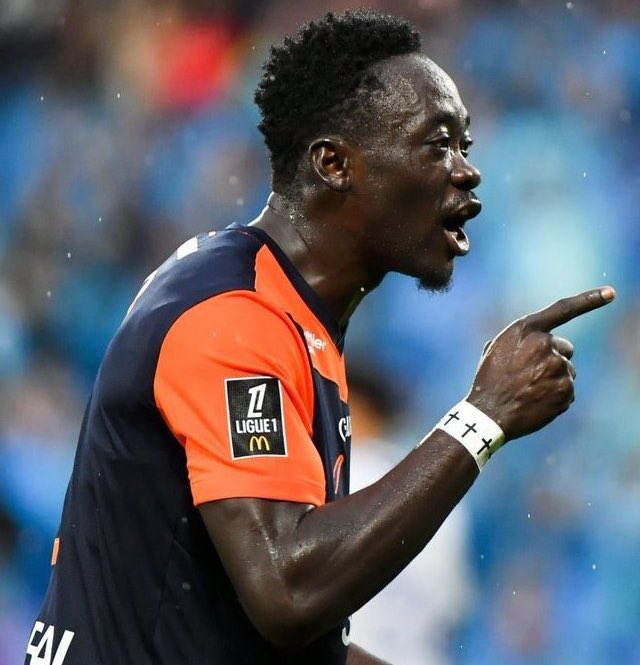 FabrizioRomano's tweet photo. 🔴⚪️🇳🇬 More on exclusive news on Sevilla and Nigerian striker Akor Adams.

Deal set to happen for €5.5m transfer fee from Montpellier, despite links with other clubs he’s going to Sevilla as revealed.

Here we go, soon. ✅ https://t.co/aSxh2W1NQ4