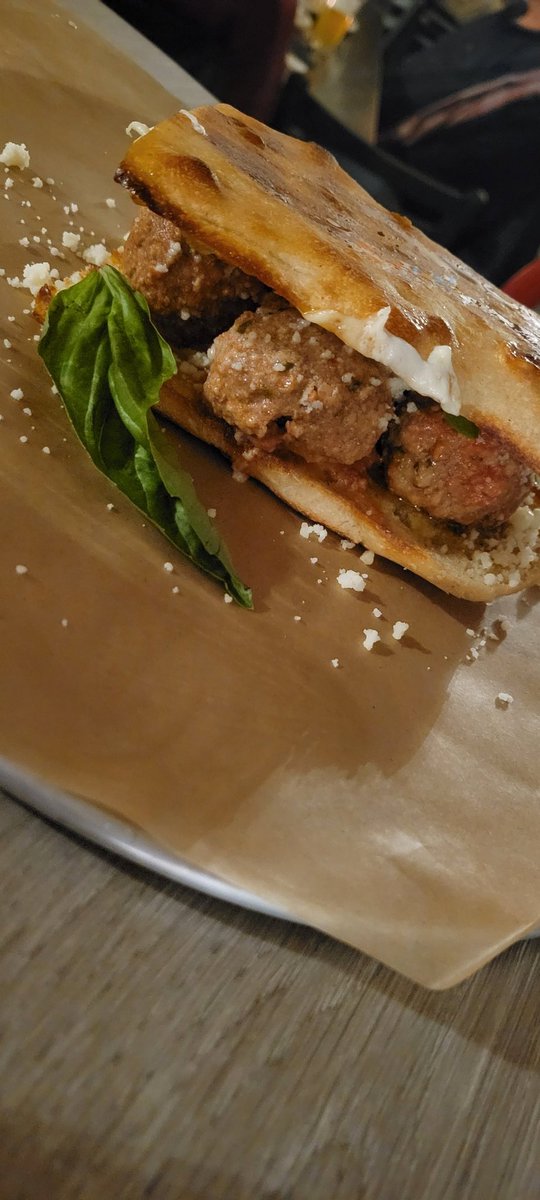 ♥️Meatball Parm❤️

Tonight! It's our last Trivia with Bernadette at 6pm! Grab a delicious meatball parm with homemade bread from <a href="/PizzaMoto/">PizzaMoto</a>, a Pub Ale, and play.

We are open today 4-9pm.

Reminder: We will be closing early Friday, 1/24, for our staff party 🥳 

#rushingduck