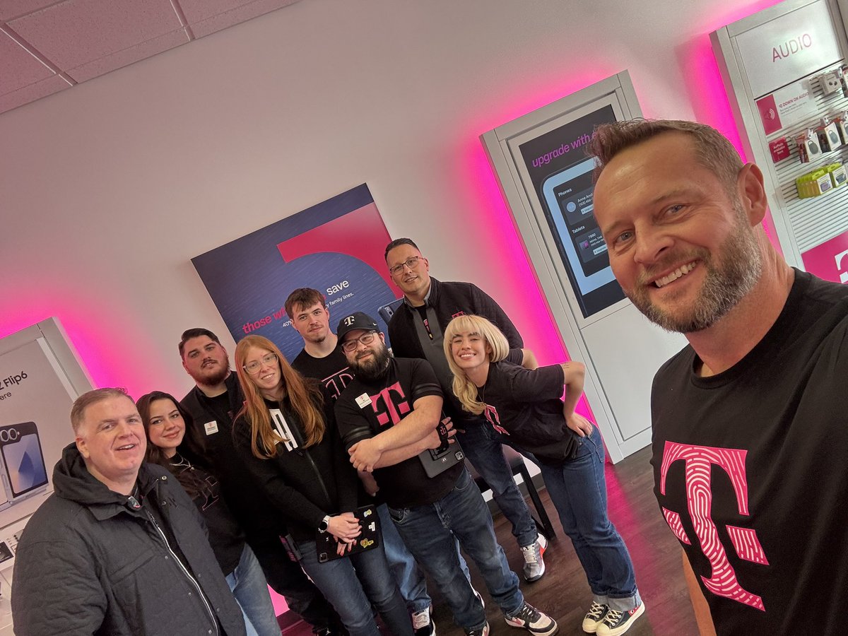 Great day of visits in <a href="/TMobile/">T-Mobile</a> #SMRA Eastern NY market yesterday with RMM <a href="/SeanFitzTMO/">Sean Fitzgerald</a> ! Teams are focused on people development, world class customer experience and playing an active and important role in the communities we serve!!