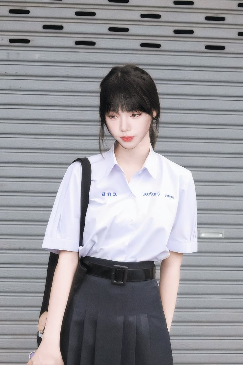 aboutlibragul's tweet photo. ⠀

                    เป็นตัวเองว่ายากแล้ว
                    เป็นคนอื่นยากกว่า, คูณสิบ

                    #ณ・ย่านสวนแก้ว

⠀ https://t.co/g4OnLecNSv