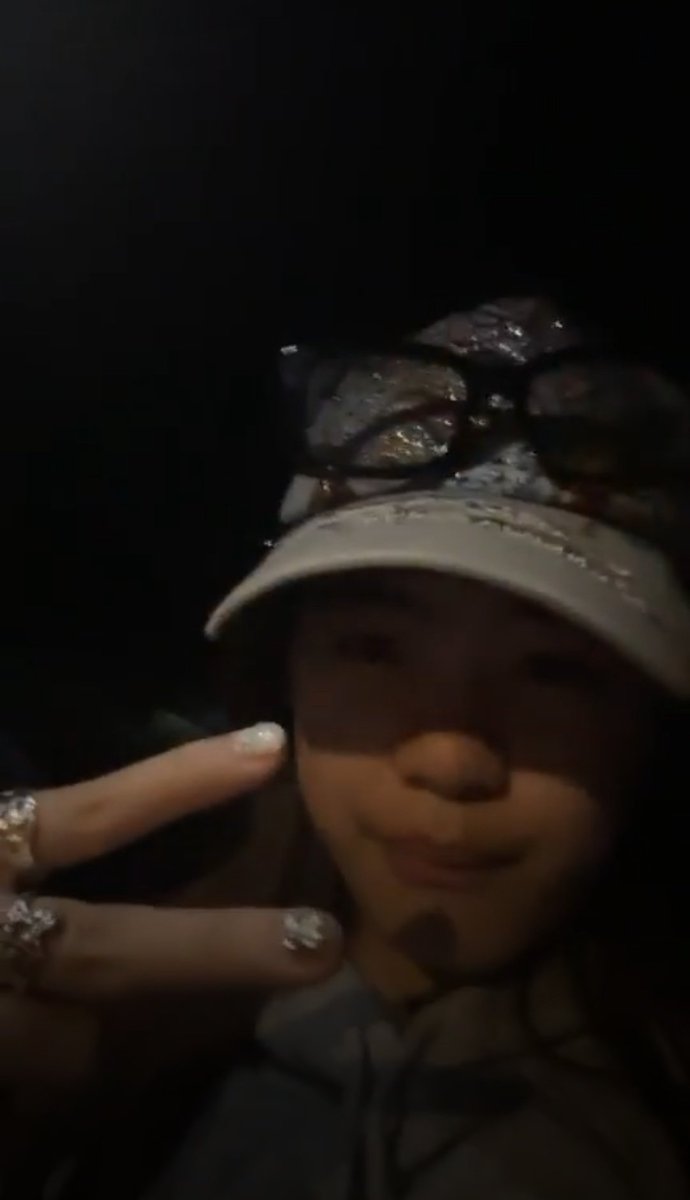 istanniana's tweet photo. Niana was live in nianasters group 

@nianaguerrero 

#nianaguerrero #istanniana https://t.co/AQ8TL2bTSk