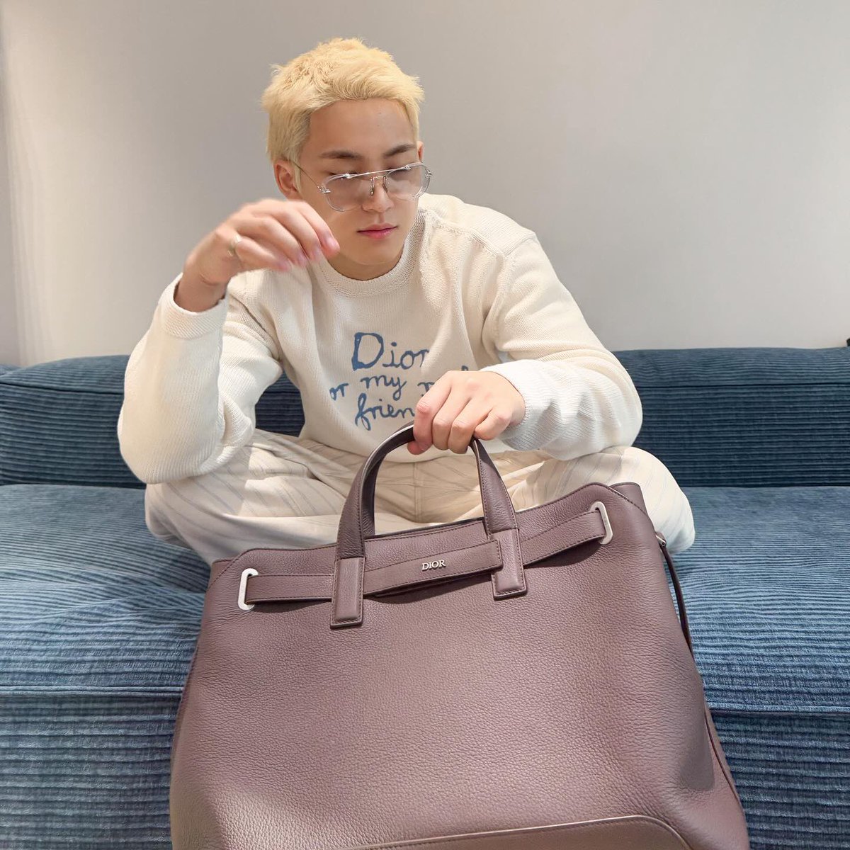 tfminghao's tweet image. hey so this is fucking insane