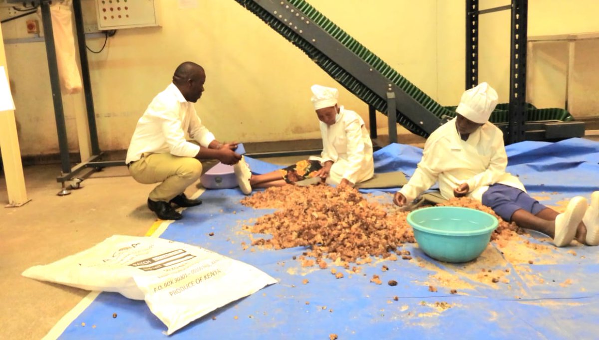 PlanetChan91409's tweet photo. 1. We are pleased to have held a successful inception meeting at ACACIA in the Athi-River Export Promotion Zone.

#C4PImpact #WE4D https://t.co/qwGh3mcfKE https://t.co/W0GspujqzH