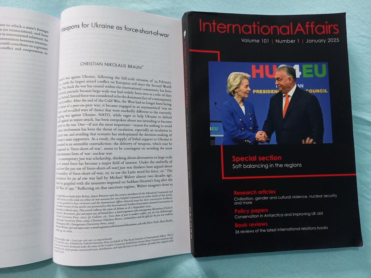 📚Author copy📚
Wonderful to receive a physical copy of the latest <a href="/IAJournal_CH/">International Affairs</a> issue that includes my #openaccess article “Weapons for Ukraine as force-short-of-war.” <a href="/ChathamHouse/">Chatham House</a> <a href="/DSD_Kings/">Defence Studies KCL</a> <a href="/warstudies/">War Studies</a> <a href="/KCLSecurity/">King's Security Studies</a> 
academic.oup.com/ia/article/101…