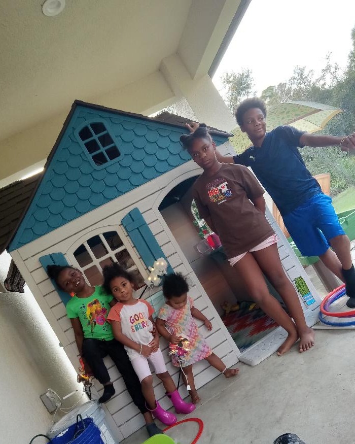 Remember those winter-themed playhouses Neal Communities and Neal Signature Homes built for Santa’s Village at Wellen Wonderland? They’ve now found their way to their new homes! Thank you to everyone who helped make this happen.