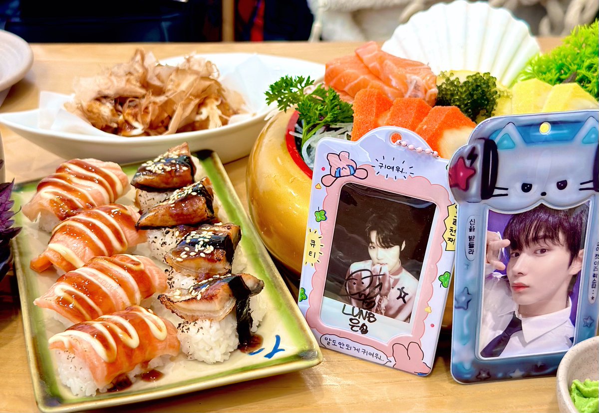 지우의 공주님이랑 데이트하기🍣🐻‍❄️🐱🩵

#루네이트 #은섭 #아크 #지우