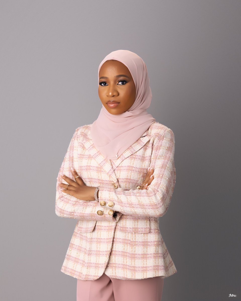 tawakalt_baruwa's tweet photo. Swore the Hippocratic Oath yesterday — truly one of the best moments of my life! 🥺❤️

Officially Dr. Baruwa Tawakalt (MBChB. Ife). https://t.co/hsXa3ClR91
