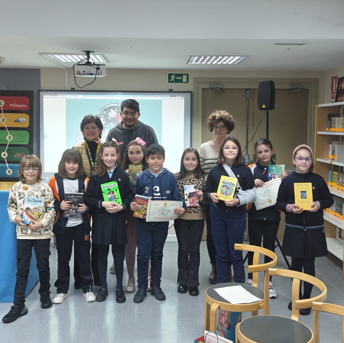 Biblioteca Soria (@bibliotecasoria) on Twitter photo "Pequeños gigantes de la lectura", Ganadores.
Esta mañana se ha celebrado en nuestra Sala Infantil este concurso en su fase provincial acortar.link/DQFmgF
1ª Nora Sánchez Gadea <a href="/EscolapiasSoria/">Escolapias Soria</a>
2ª Martina Lenguas Alonso <a href="/EscolapiosSoria/">Escolapios Soria</a>
3ª Judith Jiménez Ruiz, Escolapias "Pequeños gigantes de la lectura", Ganadores.
Esta mañana se ha celebrado en nuestra Sala Infantil este concurso en su fase provincial acortar.link/DQFmgF
1ª Nora Sánchez Gadea <a href="/EscolapiasSoria/">Escolapias Soria</a>
2ª Martina Lenguas Alonso <a href="/EscolapiosSoria/">Escolapios Soria</a>
3ª Judith Jiménez Ruiz, Escolapias