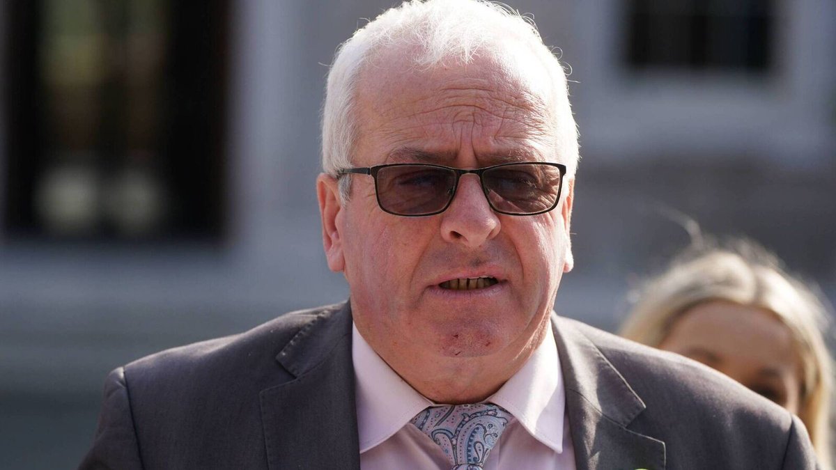 Mattie Mc Grath just voted for Mícheál Martin as Taoiseach.  

The amount of independent TD's that have betrayed their voters after the election is unbelievable.  

Because many of them are from the Fianna Fáil gene pool, none of them can ever be trusted.

#HowIrelandWorks