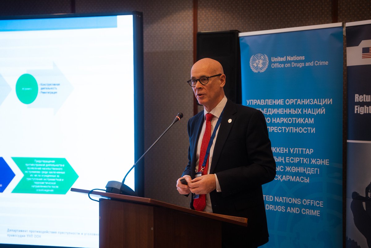 UNODC_ROCA's tweet photo. 🌍 UNODC kicked off a regional workshop in Almaty, uniting prison staff from 🇰🇿 & 🇰🇬. Day 1 explored prison security, dynamic measures & intelligence to prevent radicalization.
Stay tuned for updates & 📸 from this event!
#UNODC #PrisonReform #PreventingRadicalization https://t.co/aEcn1C4eG2