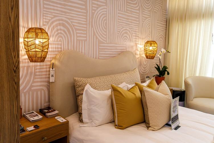 WIN 1 OF 10 Double tickets to this year's JOHANNESBURG HOMEMAKERS Fair from 28th Feb - 2nd March 2025. Simply follow <a href="/HOMEMAKERSFair/">HOMEMAKERS Fair</a> <a href="/slmagazine_/">Sandton Lifestyle Magazine</a> Retweet, Tag a Friend and Subscribe to a WEEKLY NEWSLETTER link here 
sandtonlifestylemagazine.co.za/newsletter/ Closing date 25th February. Happy 2025