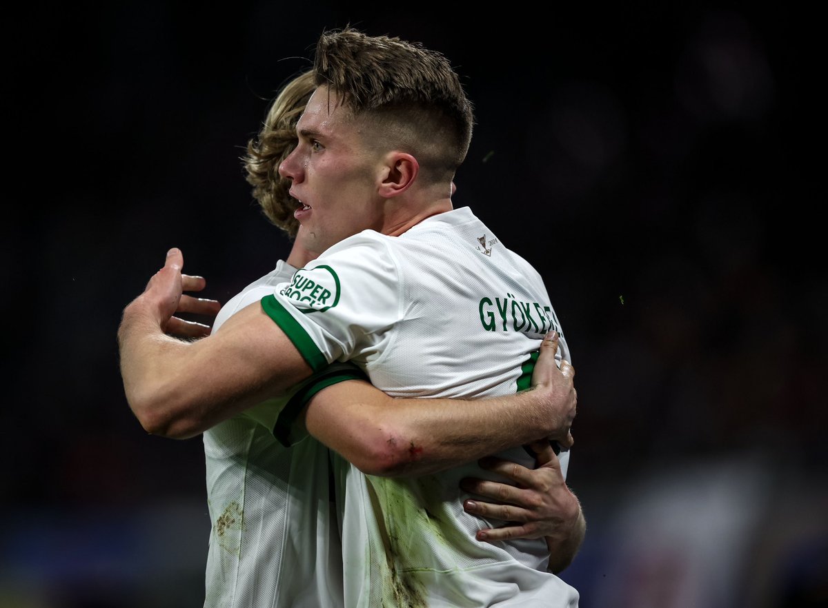 SportingCP's tweet photo. Viktor Gyökeres fez o 6.º golo na @ChampionsLeague e igualou Liedson como o melhor marcador dos Leões na competição ⭐️
O golo do nosso número 9️⃣ está nomeado para 𝙂𝙤𝙖𝙡 𝙊𝙛 𝙏𝙝𝙚 𝘿𝙖𝙮 ⚽️ Vota, aqui 👉 https://t.co/kjSGGXFvtz https://t.co/xUn5PxIafP