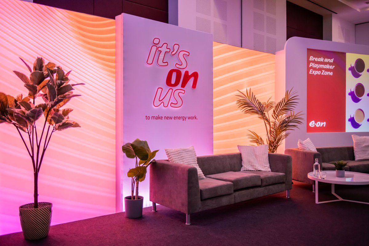 Quadrant Events (@quadrantevents) on Twitter photo For this custom <a href="/eonenergyuk/">E.ON Energy UK</a> set, our 3D designers opted for lightboxes to create a vibrant look. Paired with sofa seating, a coffee table and potted plants dotted around the stage, this set had a comfortable and relaxed feel.
#eventproduction #creativeeventproduction For this custom <a href="/eonenergyuk/">E.ON Energy UK</a> set, our 3D designers opted for lightboxes to create a vibrant look. Paired with sofa seating, a coffee table and potted plants dotted around the stage, this set had a comfortable and relaxed feel.
#eventproduction #creativeeventproduction