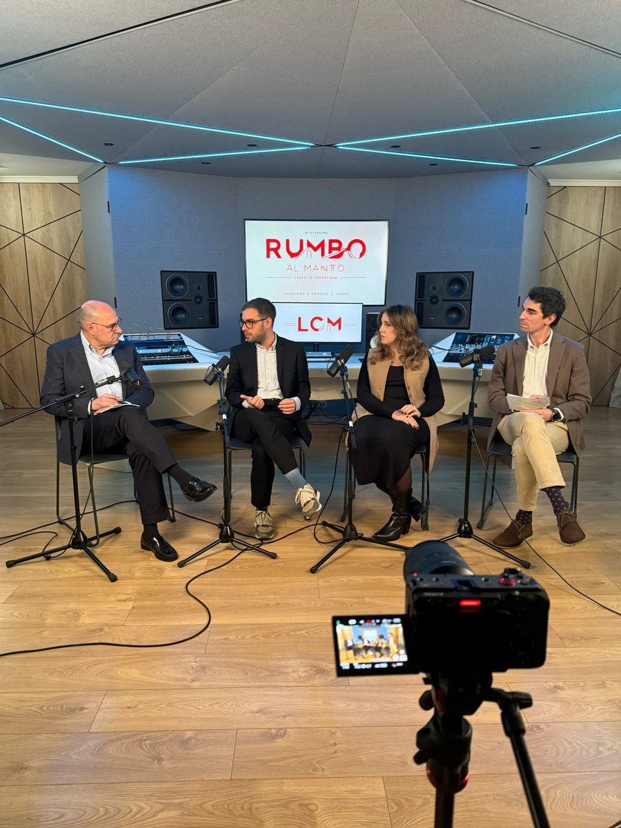 Fernando Martín Moro (@fer_martinmoro) on Twitter photo ¡Estad atent@s!
Próximamente os presentaremos el proyecto educacional Rumbo al Manto, de la mano de <a href="/EliLillyandCo/">Eli Lilly and Company</a> @transworldedit 🎥
#LillyYoung con <a href="/DrMCanales/">Miguel Canales</a> <a href="/AnaAlarconTomas/">Ana Alarcon Tomas</a> <a href="/asernapareja/">Ángel Serna</a> ¡Estad atent@s!
Próximamente os presentaremos el proyecto educacional Rumbo al Manto, de la mano de <a href="/EliLillyandCo/">Eli Lilly and Company</a> @transworldedit 🎥
#LillyYoung con <a href="/DrMCanales/">Miguel Canales</a> <a href="/AnaAlarconTomas/">Ana Alarcon Tomas</a> <a href="/asernapareja/">Ángel Serna</a>