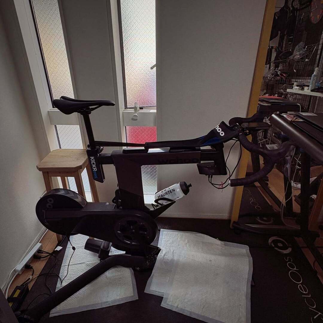 RX_Takaoka's tweet photo. The longer or the shorter?
DO NOT THINK. JUST TRY.
#roppongiexpress #rxbikeshop #wahooligan #srmpower https://t.co/8v4ZvMdLig https://t.co/F0O9hCTmjw
