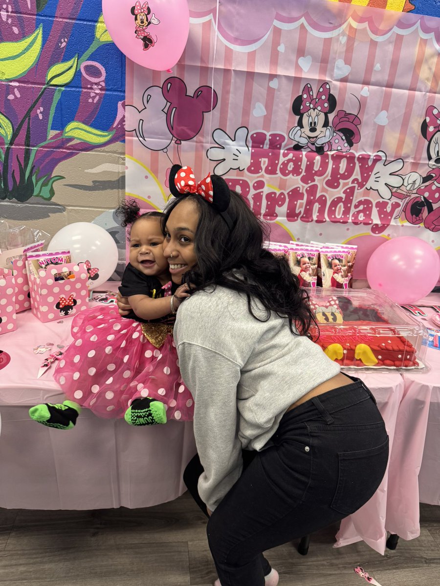 keepingupwitniy's tweet image. Everything was so perfect for my baby 1st birthday 🩷