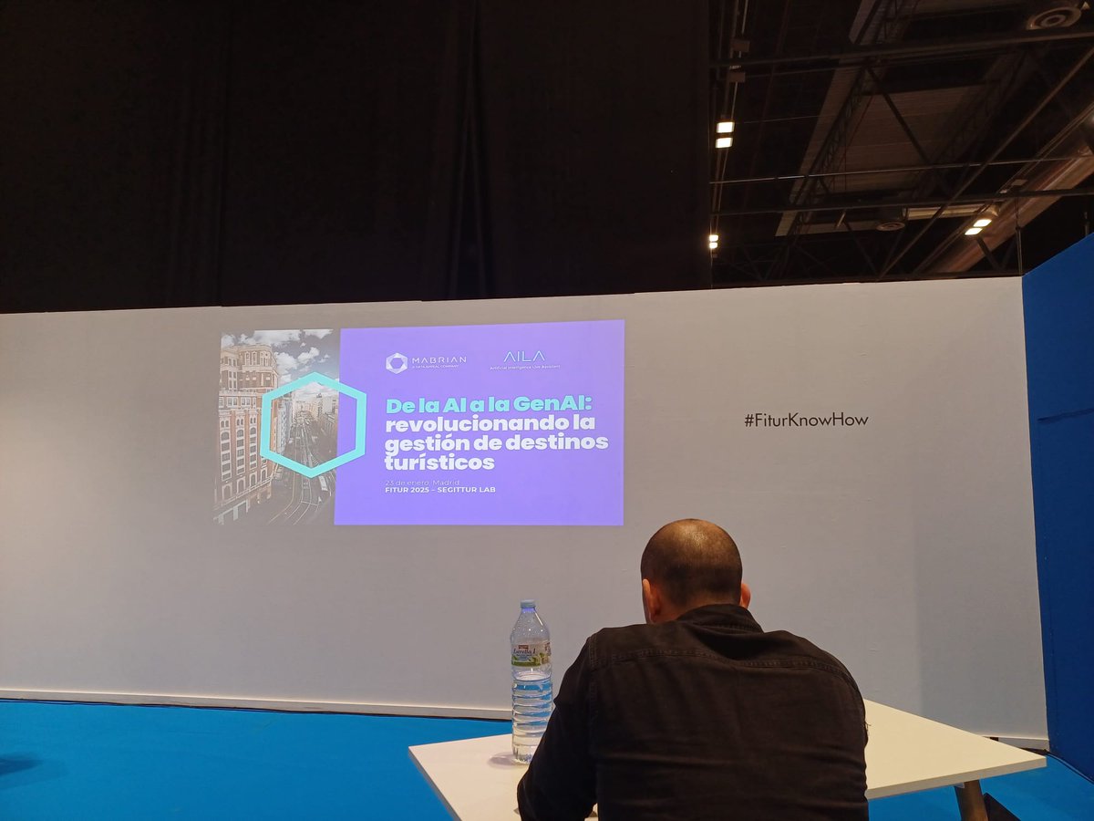 SEGITTUR tweet media